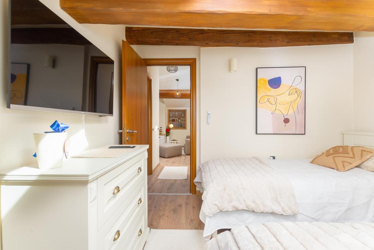 Exclusive Seafront Bacchus Apartment Poreč Extérieur photo